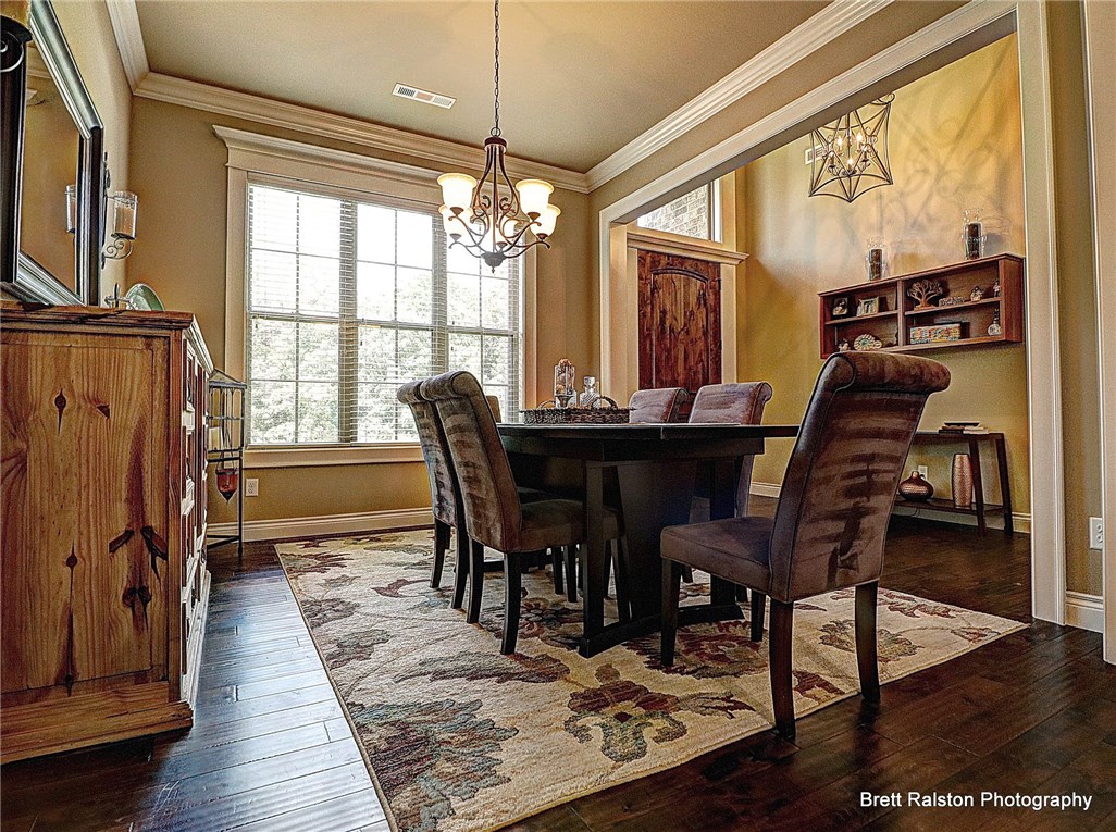 Oak Tree - Residential