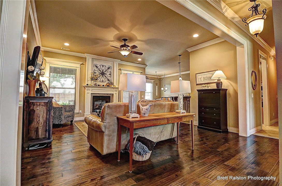 Oak Tree - Residential