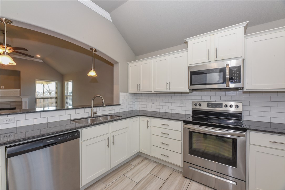 Briar Rose Sub Centerton - Residential Lease