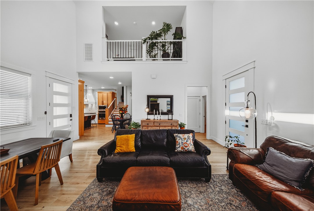 Included in this listing is a smaller lot on the east side of the Home. Approx. size of 50' x 120' I have a 2 bed, 2 bath Modern Farmhouse plan that I'm offering to build if needed. I am attaching plan to listing. 
Size of Home is 1064 SF 2bd, 2bath Modern Farmhouse.  Build cost of $186,200 .  
Garage Studio Apartment  576 SF full bath with shower, kitchen and washer/dryer. Will be completed before a closing date.  
Concrete drive, and all other aspects of the home will be completed before closing.