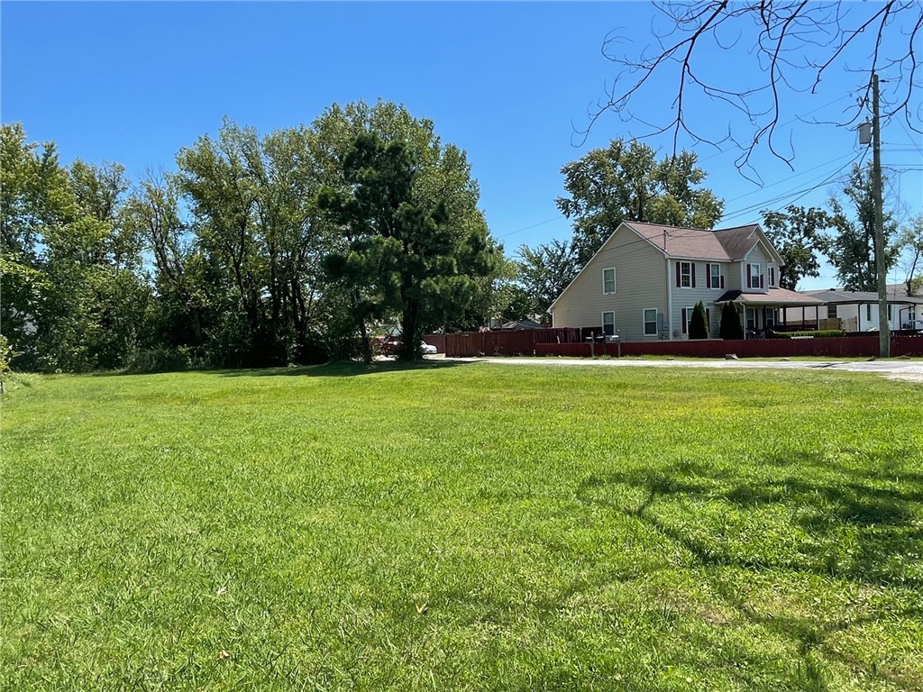 Springdale Outlots - Land