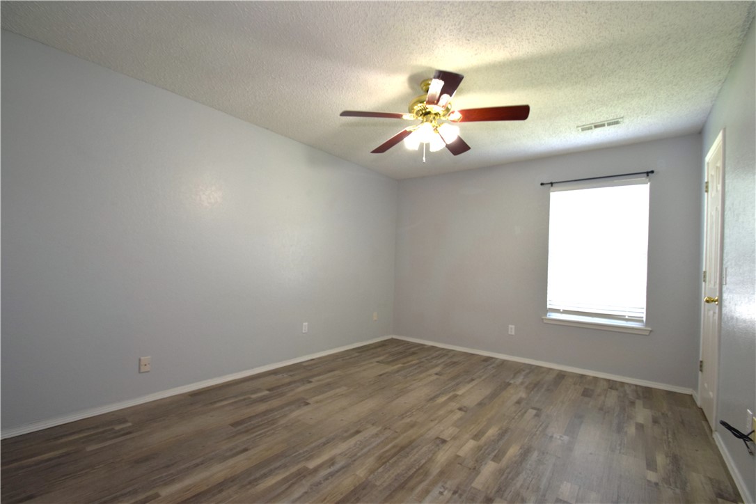 Parkview Village Add Bentonville - Residential Lease