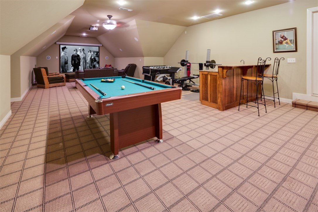 Rolling Hills Estates Rurban - Residential