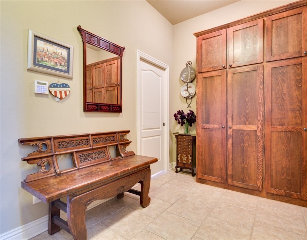 Rolling Hills Estates Rurban - Residential