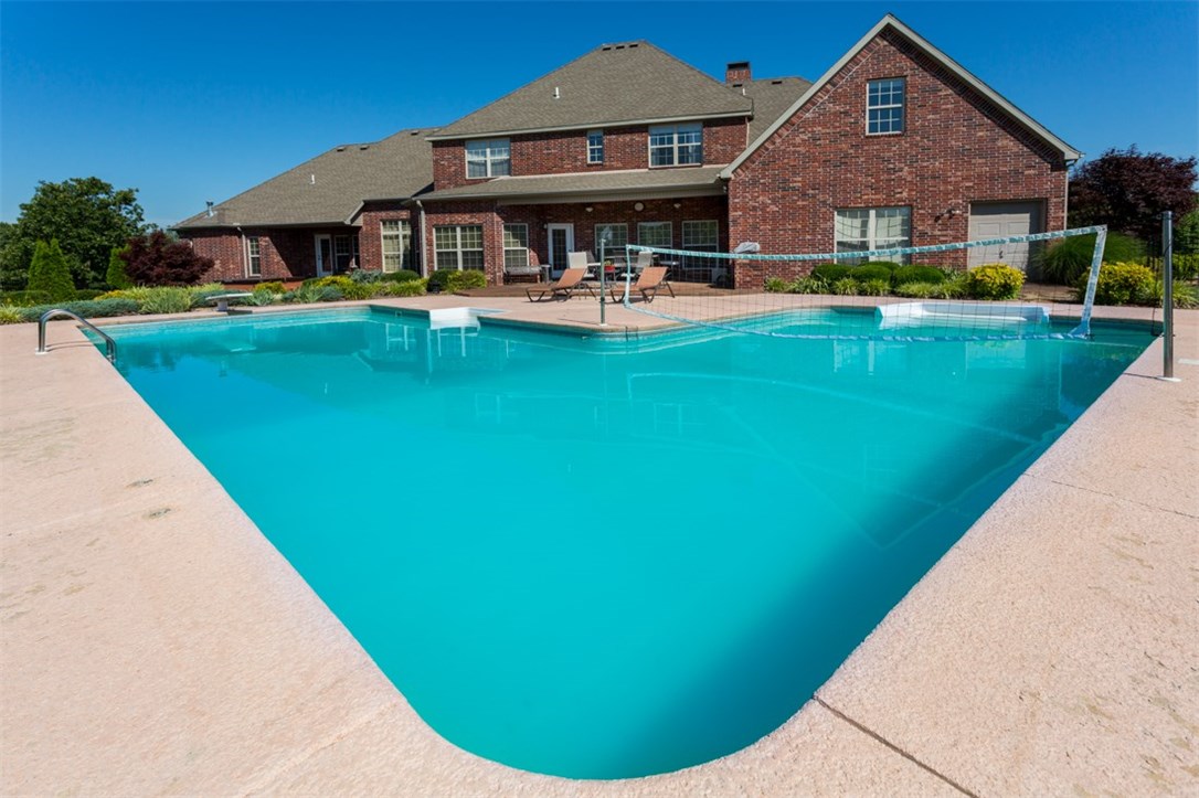 Rolling Hills Estates Rurban - Residential