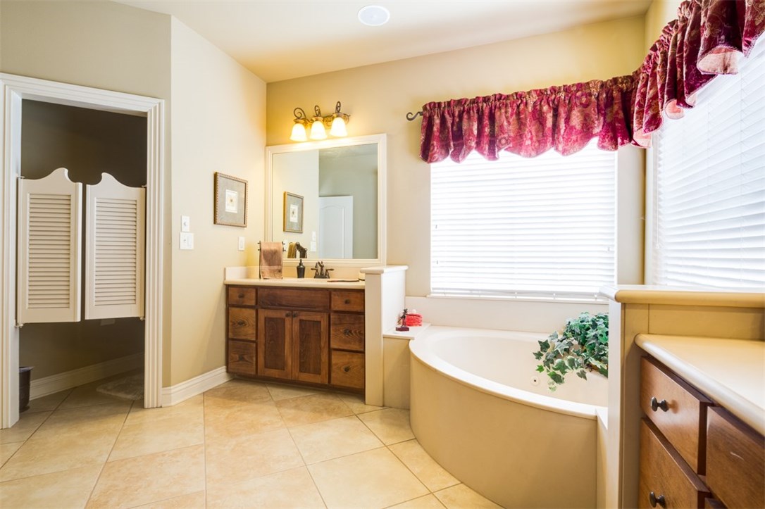 Rolling Hills Estates Rurban - Residential