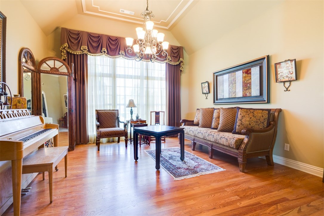 Rolling Hills Estates Rurban - Residential