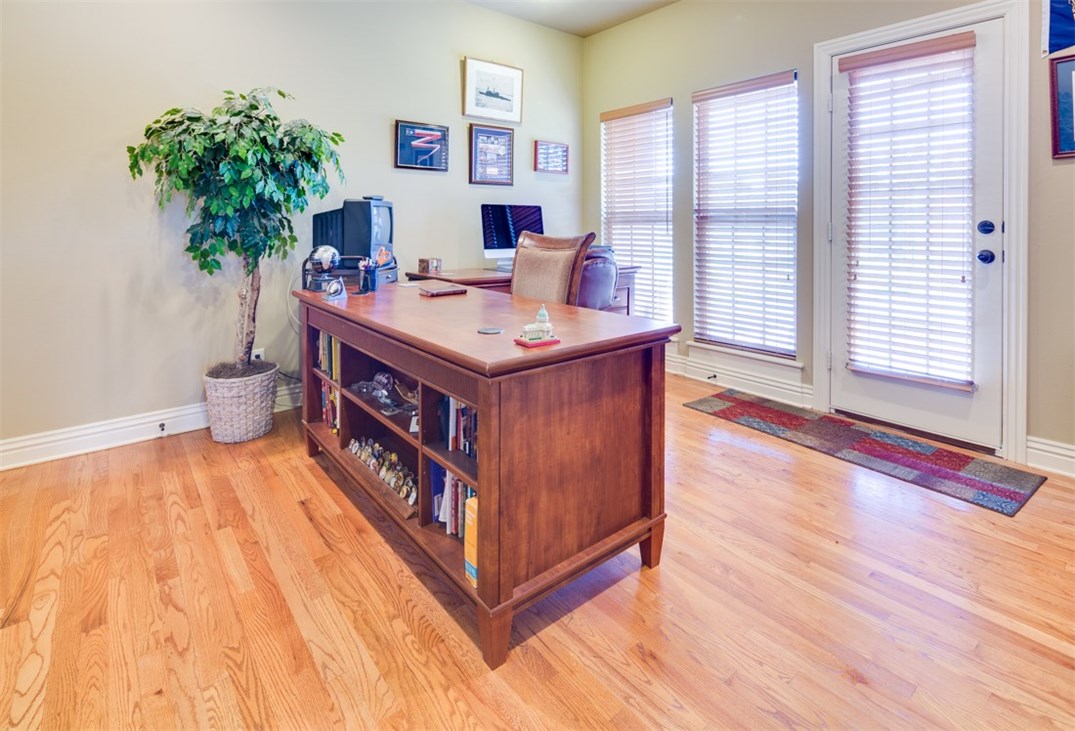 Rolling Hills Estates Rurban - Residential