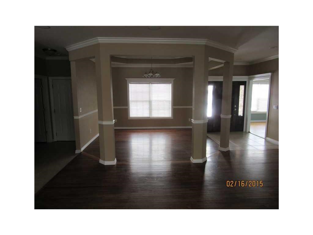 Tunbridge Wells Sub Bentonville - Residential Lease