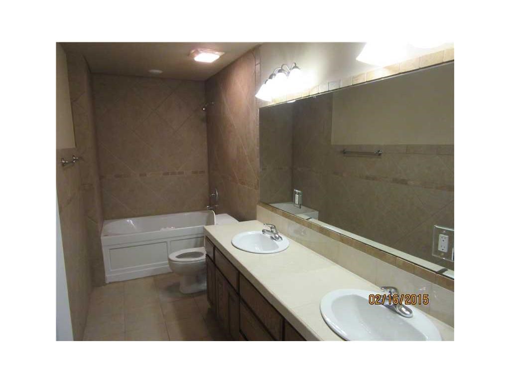 Tunbridge Wells Sub Bentonville - Residential Lease