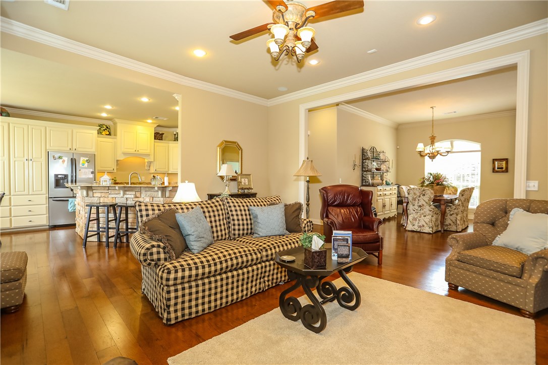 White Oak Trails - Residential