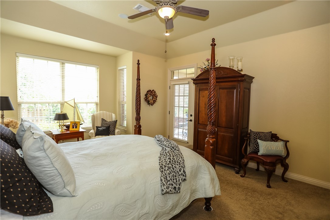 White Oak Trails - Residential