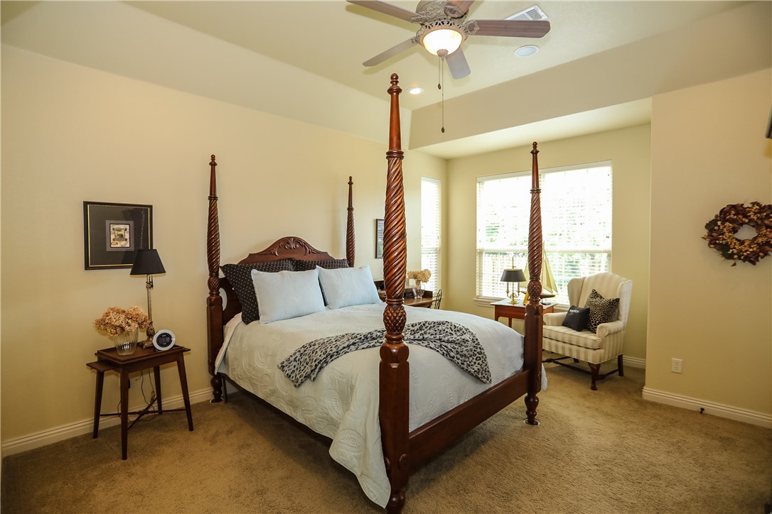 White Oak Trails - Residential
