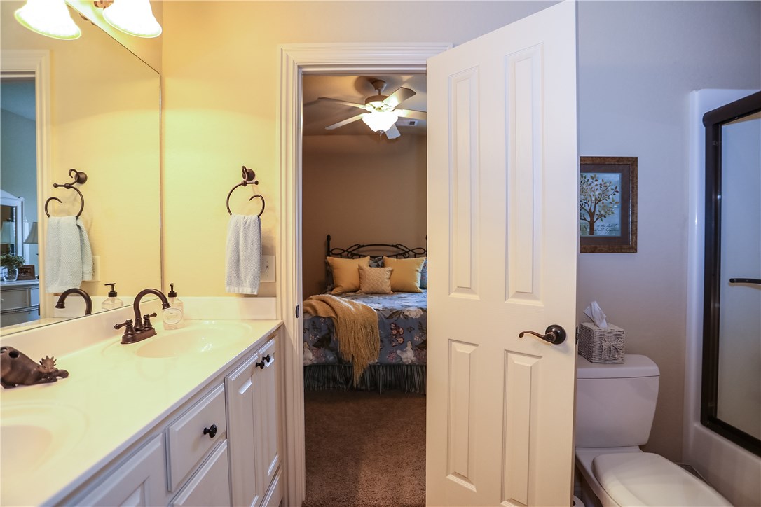 White Oak Trails - Residential