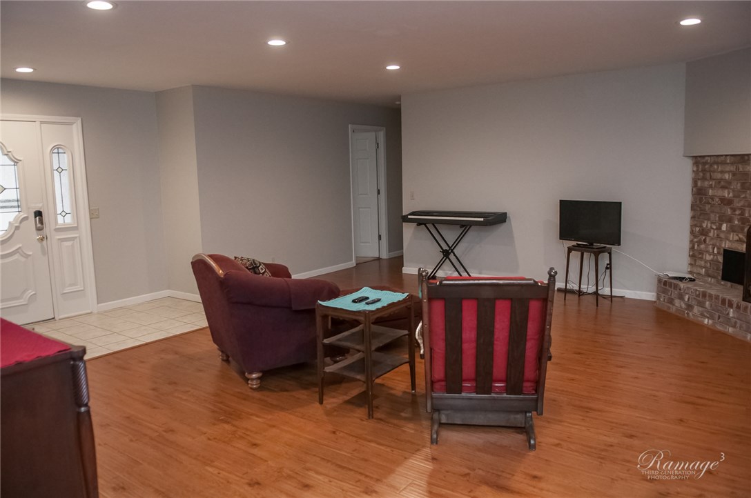 Centennial Acres Unit 01 Rogers - Residential