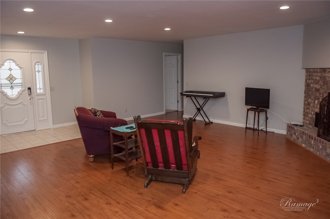 Centennial Acres Unit 01 Rogers - Residential