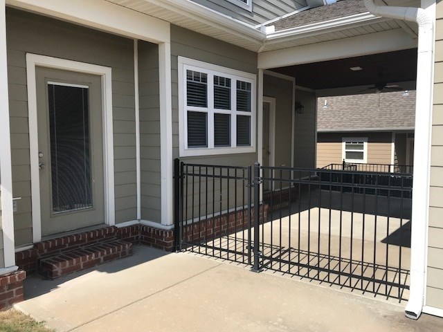 Rocky Creek Sub-Rogers - Residential Lease