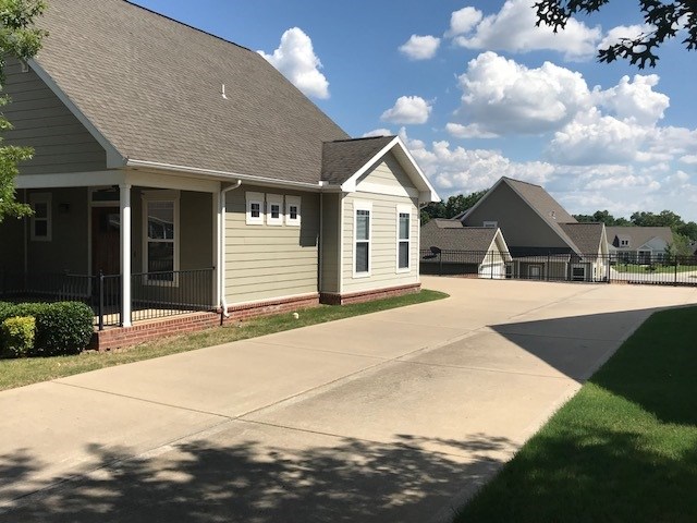 Rocky Creek Sub-Rogers - Residential Lease