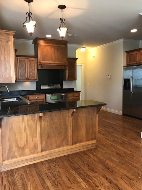 Rocky Creek Sub-Rogers - Residential Lease