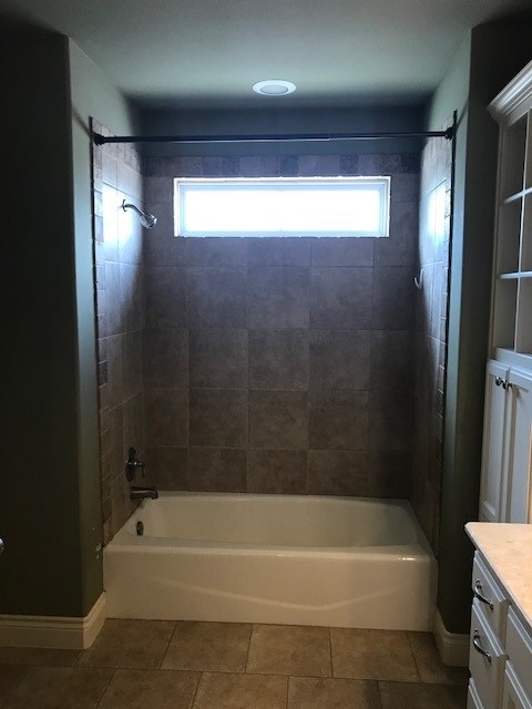 Rocky Creek Sub-Rogers - Residential Lease