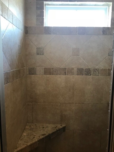 Rocky Creek Sub-Rogers - Residential Lease