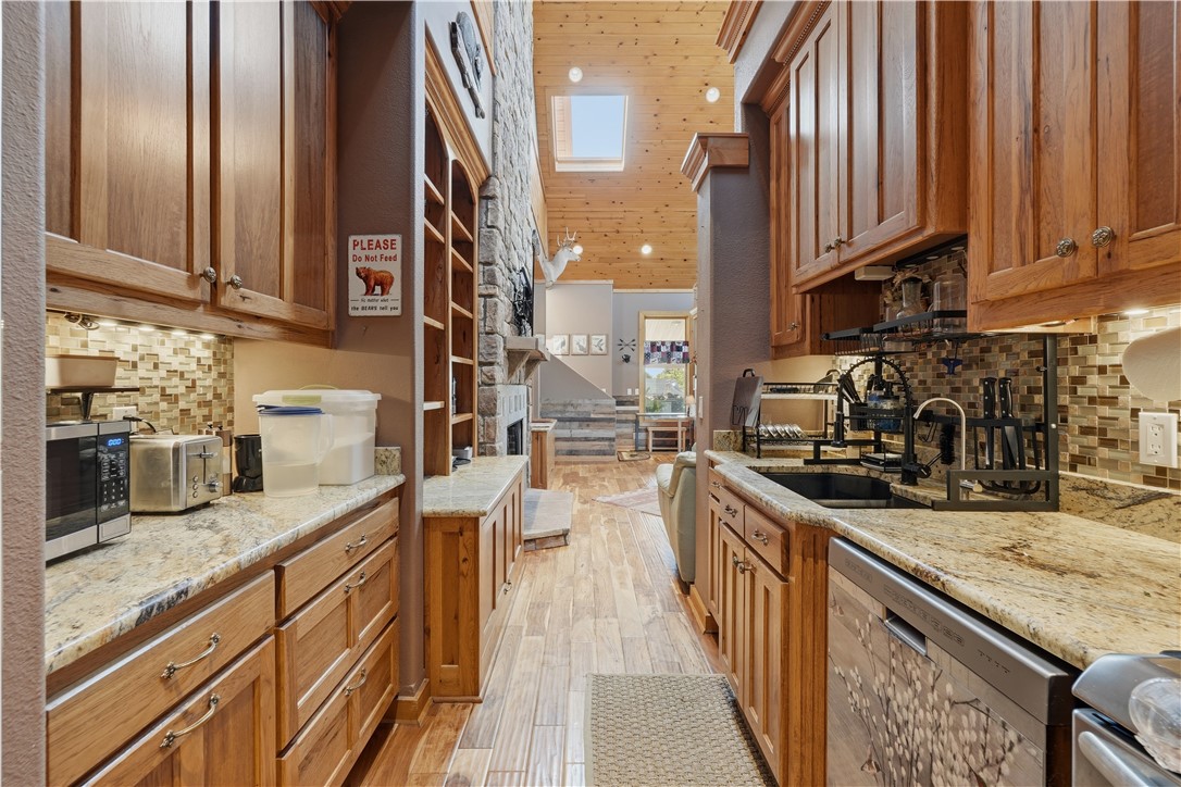 DANNENFELSER FAMILY SUB - Residential