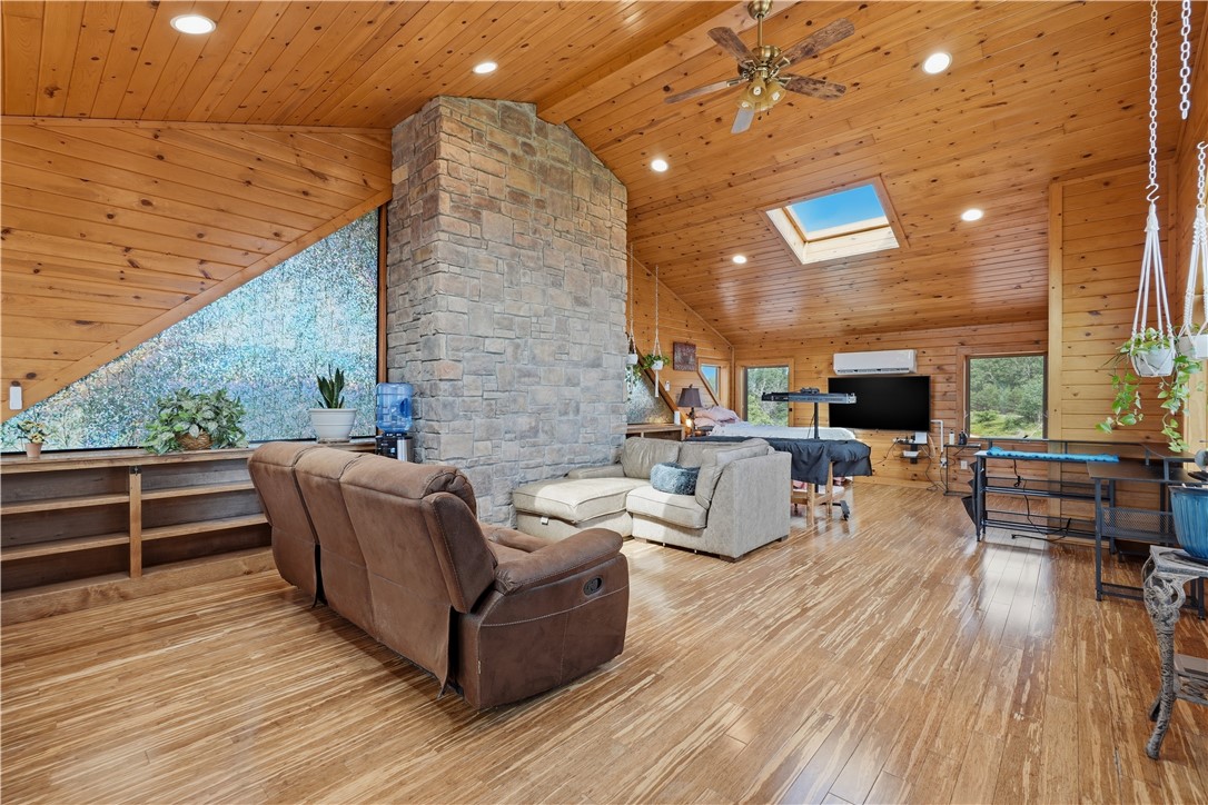 DANNENFELSER FAMILY SUB - Residential