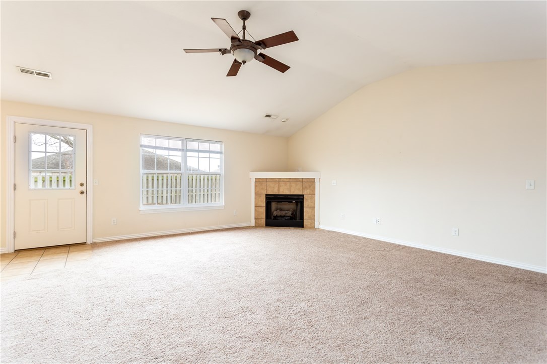 Carriage Square Sub Bentonville - Residential