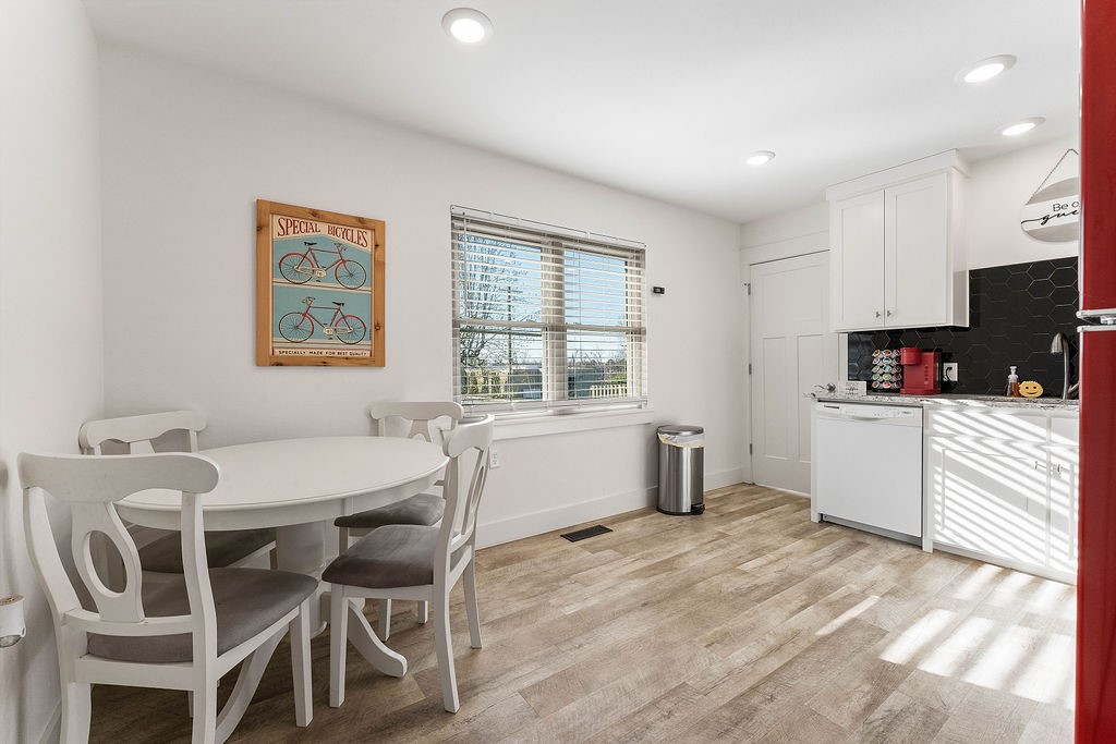 Manor Heights Sub Bentonville - Residential Lease