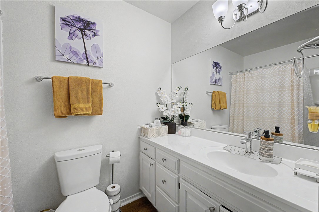 Majestic Acres Rogers - Residential