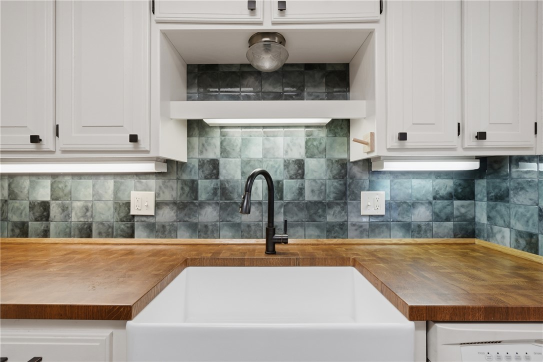 Quail Run Add Ph I Rogers - Residential Lease