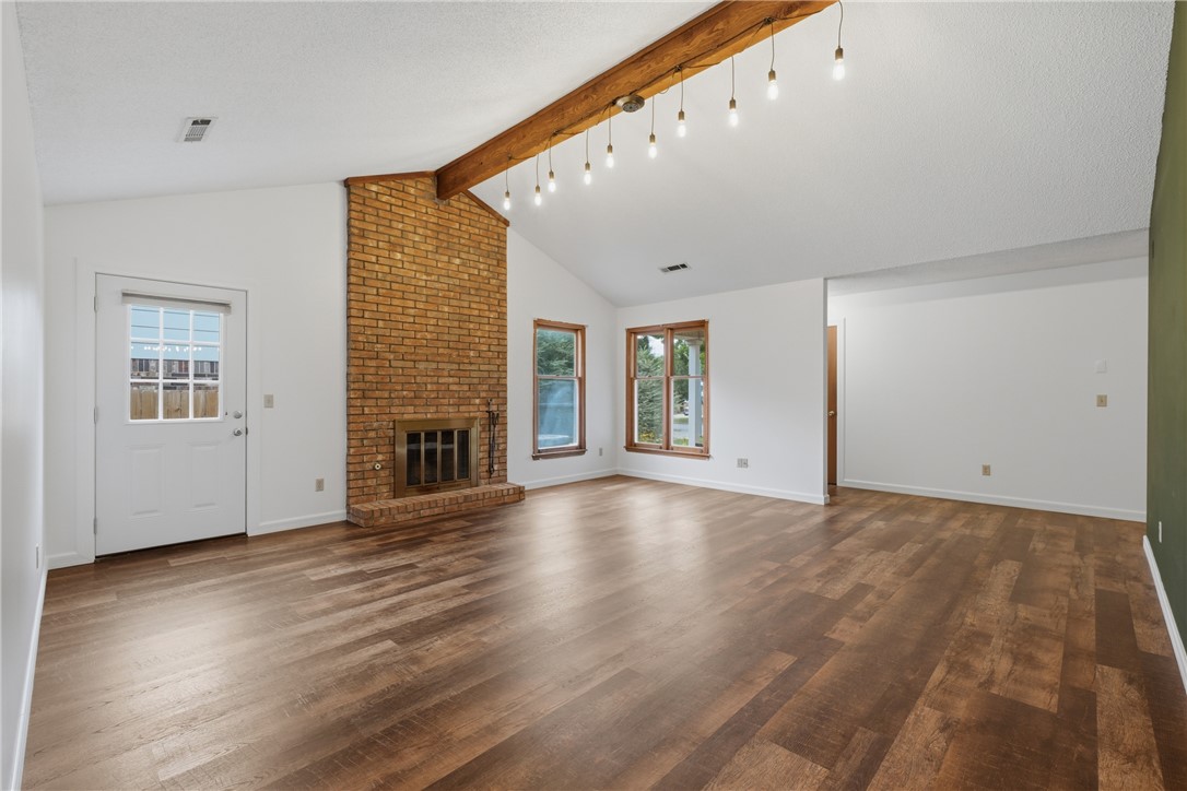 Quail Run Add Ph I Rogers - Residential Lease