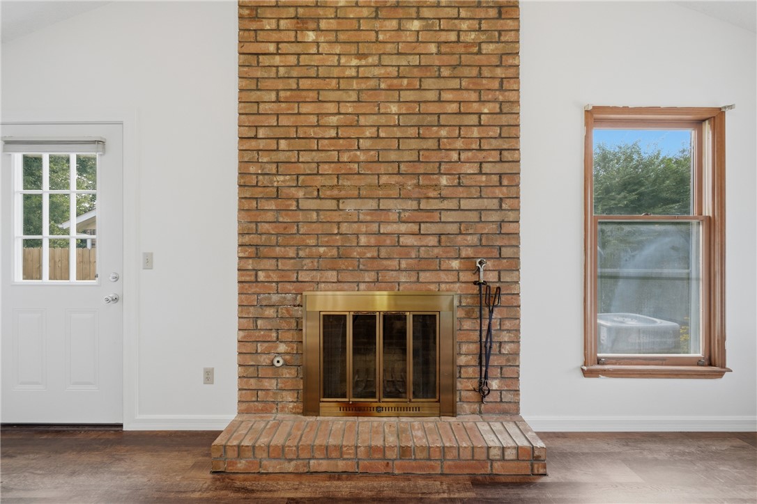 Quail Run Add Ph I Rogers - Residential Lease