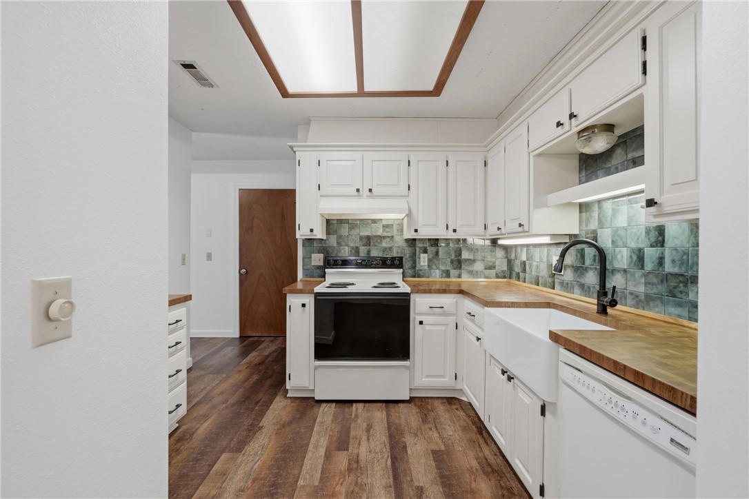 Quail Run Add Ph I Rogers - Residential Lease