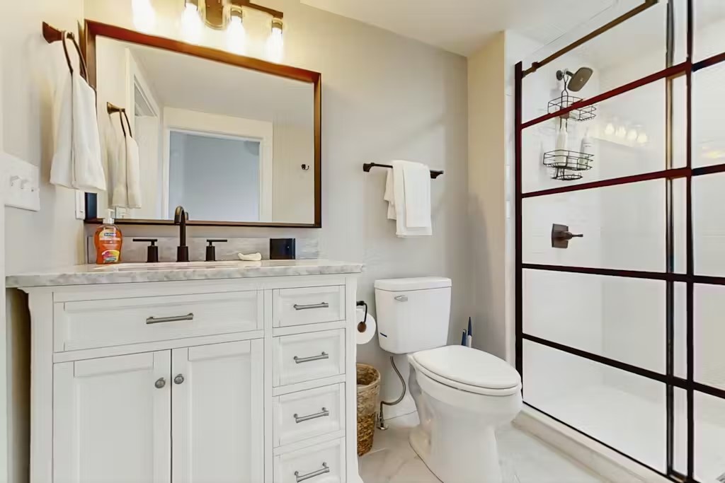 West End Add Rogers - Residential Lease