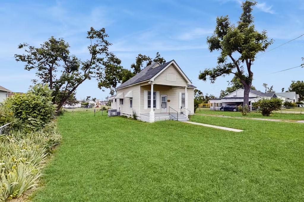 West End Add Rogers - Residential Lease