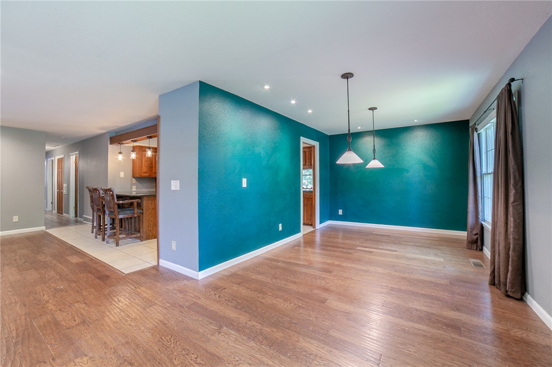 Summit Heights Rogers - Residential