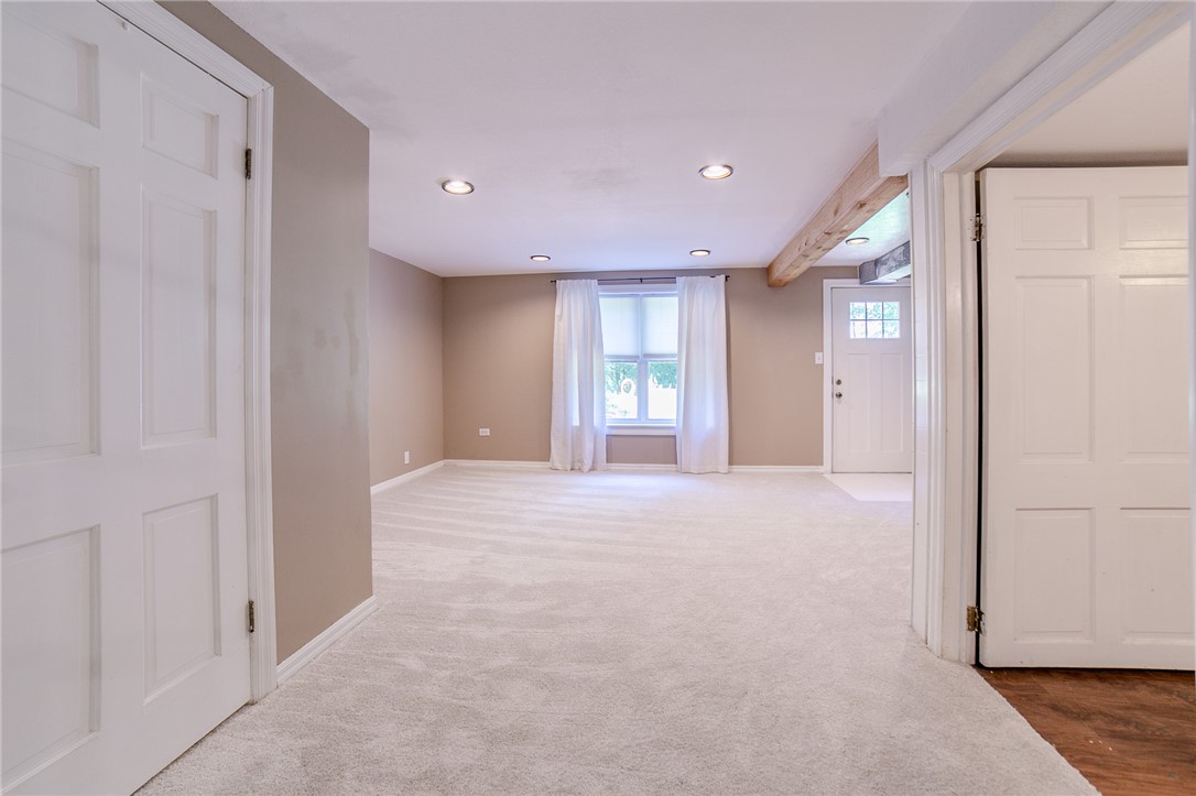 Summit Heights Rogers - Residential
