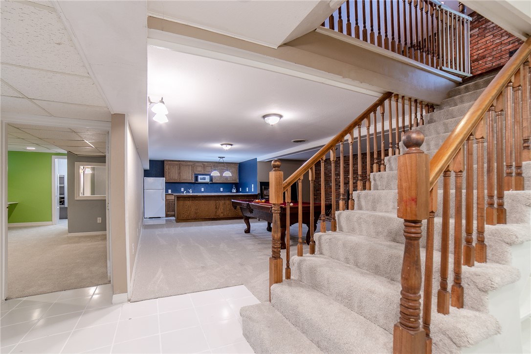 Summit Heights Rogers - Residential