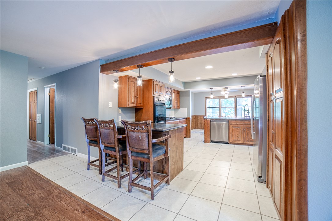Summit Heights Rogers - Residential