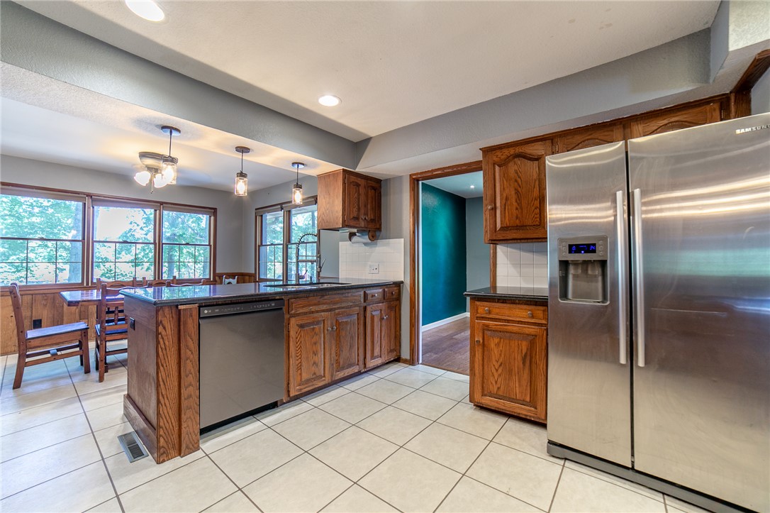 Summit Heights Rogers - Residential