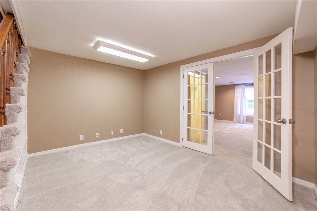 Summit Heights Rogers - Residential