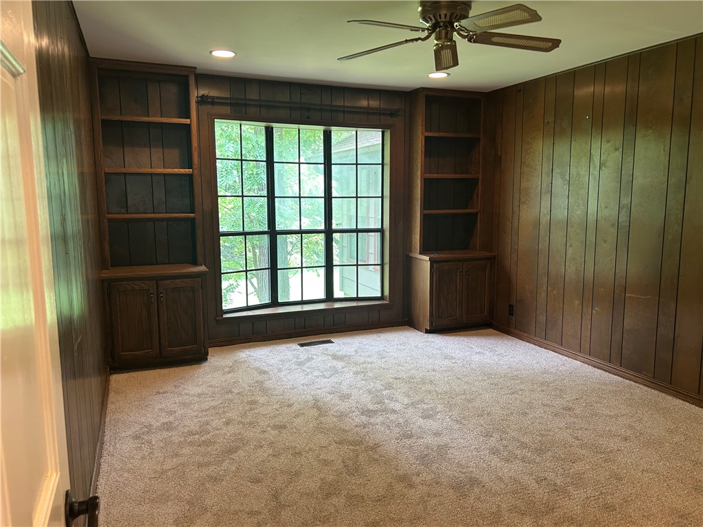 Altons Brush Creek Hls Rogers - Residential Lease