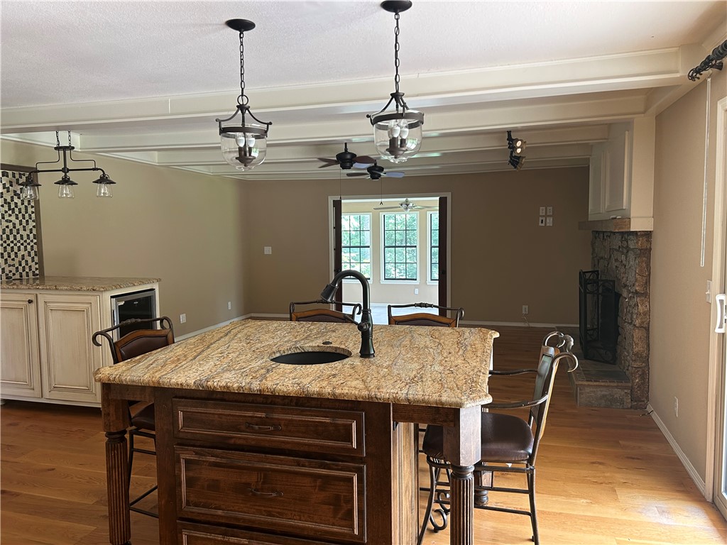 Altons Brush Creek Hls Rogers - Residential Lease