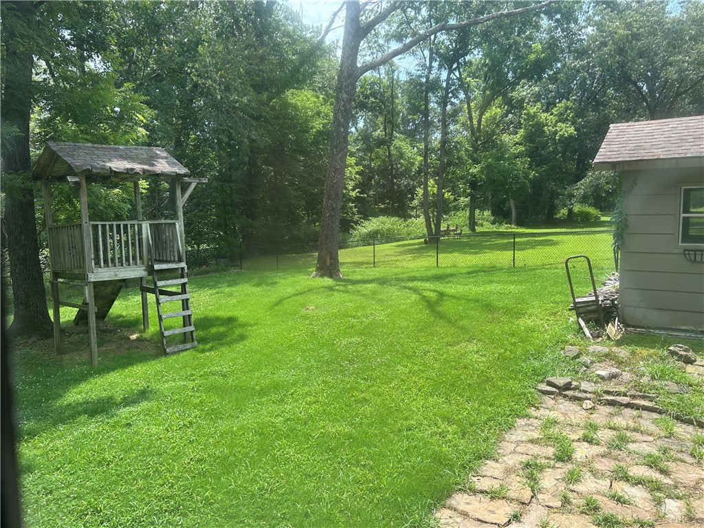 Altons Brush Creek Hls Rogers - Residential Lease