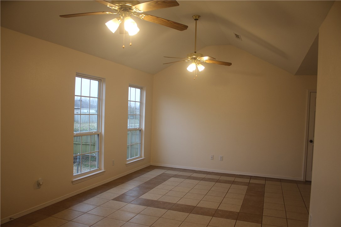 Eagles Nest Estates II Gentry - Residential