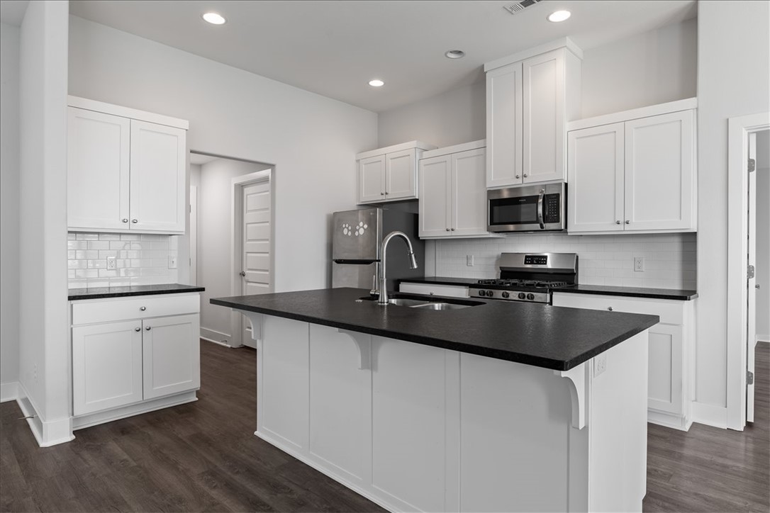 Goose Creek Village Ph Ii - Residential