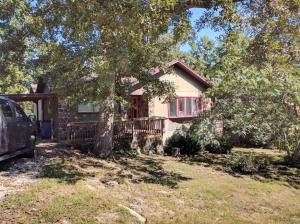 Nice house. Needs a little work. Selling As Is. As work progresses, price will go up. Near Bull Shoals Lake, just a short walk.