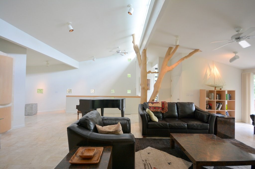 Tomlyn - Residential Lease