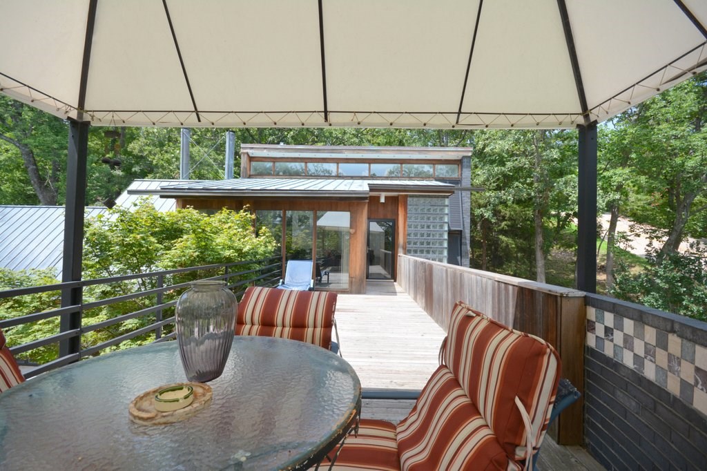 Tomlyn - Residential Lease